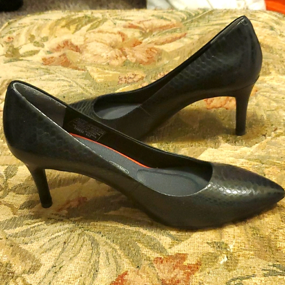 Rockport heels